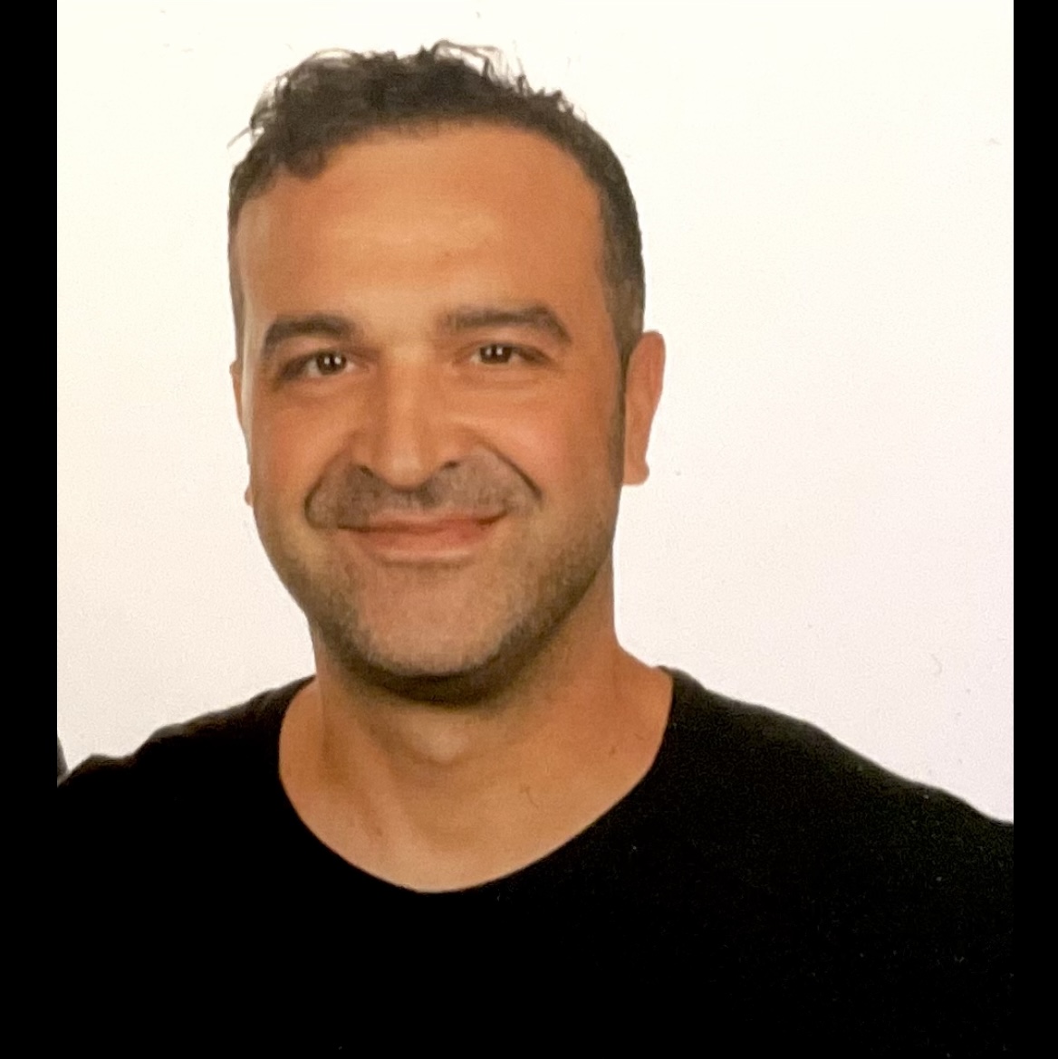 Mustafa Toprak — Firmeninhaber